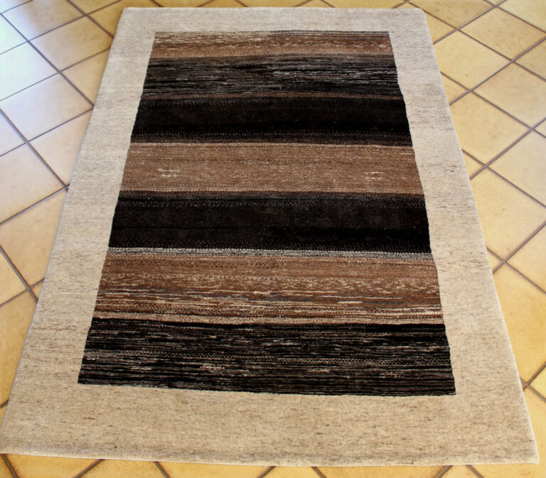 How to remove Coffee stains from carpet?